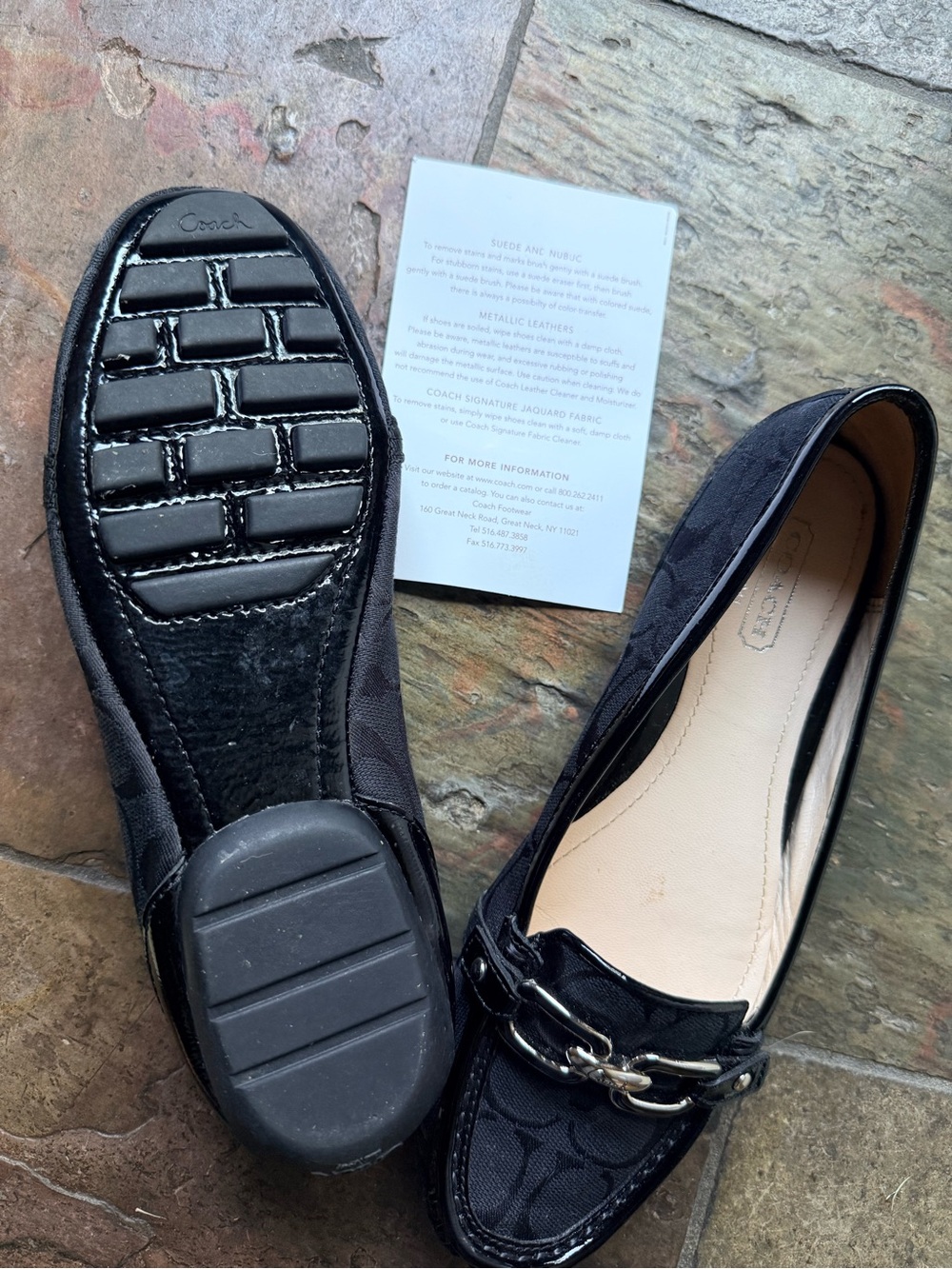 Coach Perri Women’s Black Signature Loafers with Silver Hardware NIB SZ. 7 - Picture 2 of 8